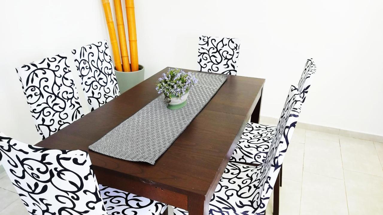 Avalon Cosy Apartments, Minimal With Shared Swimming Pool * Agrari (Mykonos)